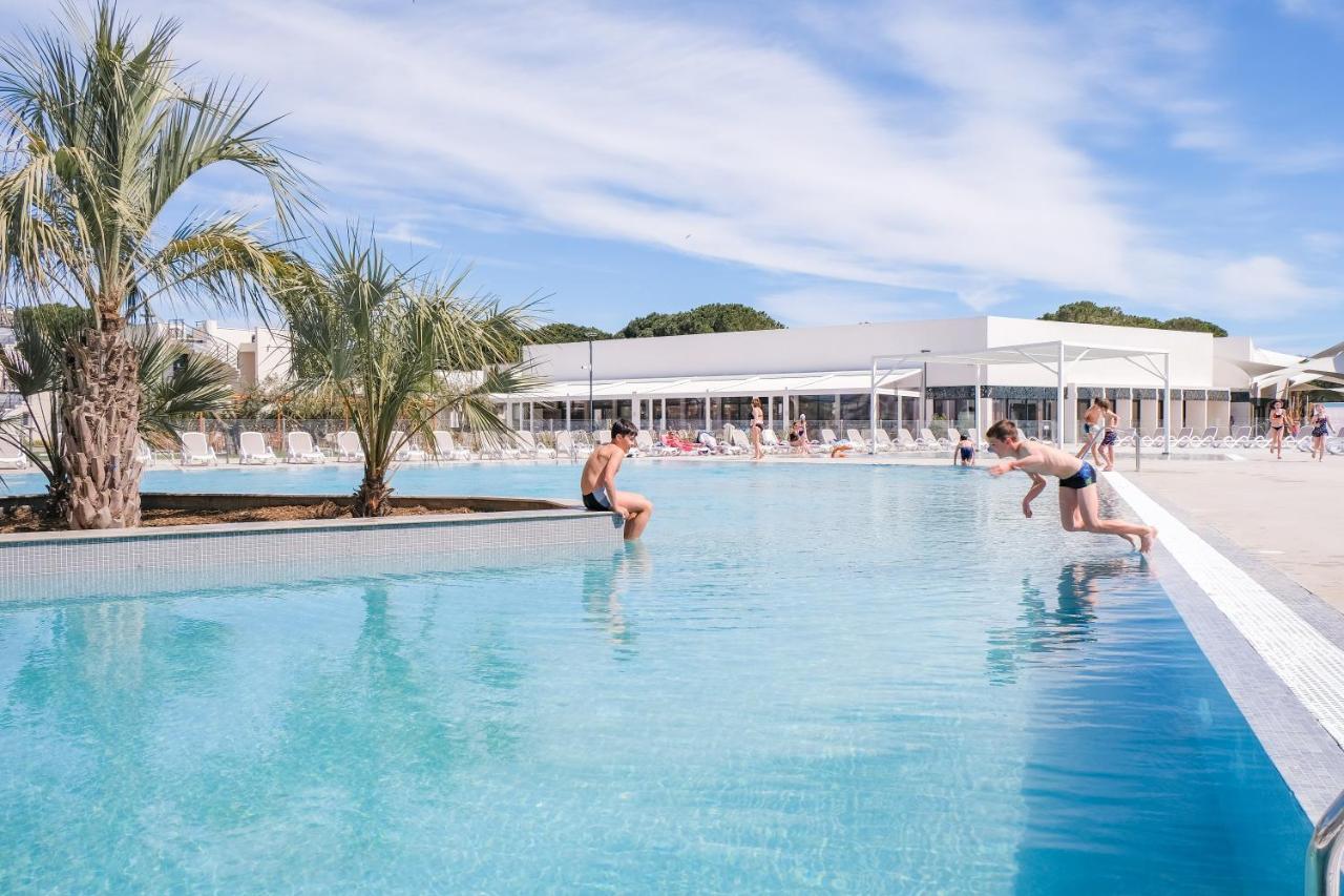 Belambra Clubs Port Camargue - Les Salins Hotel Le Grau-du-Roi Exterior foto